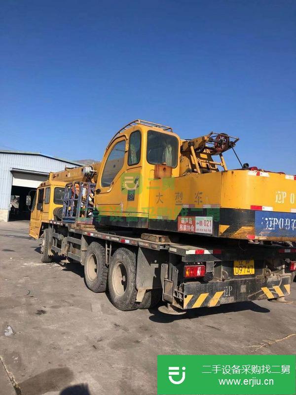 遼寧出售轉(zhuǎn)讓16噸徐工吊車 手續(xù)齊全