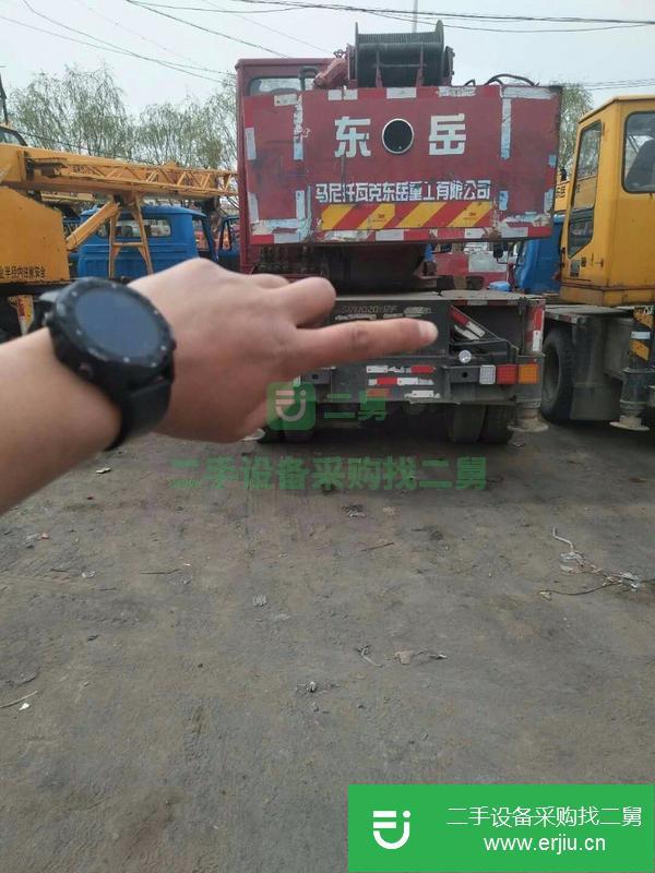 內(nèi)蒙古出售轉(zhuǎn)讓12噸泰安吊車