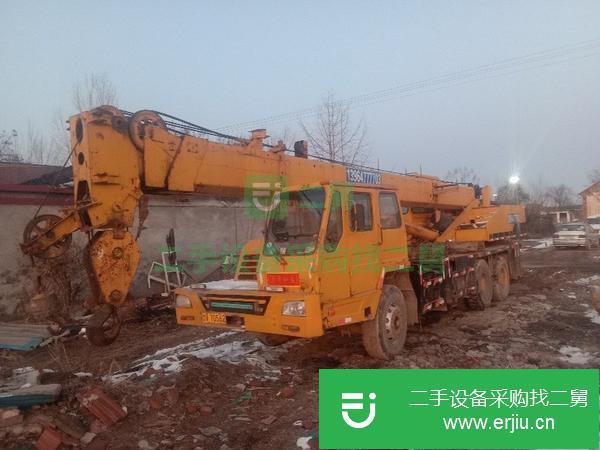 山東出售二手徐工吊車，全車無漏油，新換的六棱臂
