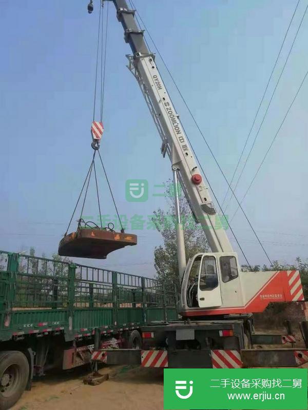河南出售轉(zhuǎn)讓16噸中聯(lián)吊車
