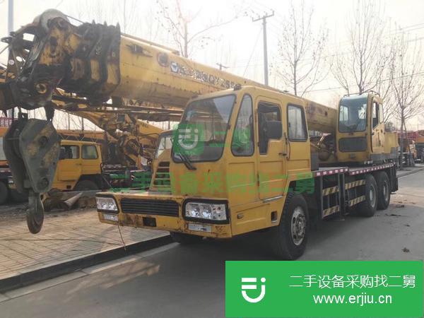 河南出售一臺(tái)徐工吊車(chē)