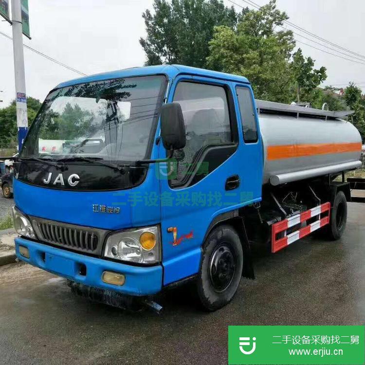 山東出售二手8噸油罐車