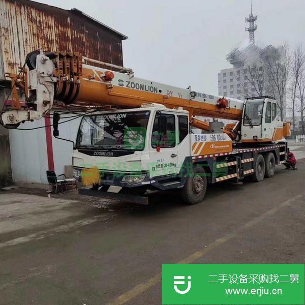 山東出售二手中聯(lián)橙色關(guān)愛25v5吊車