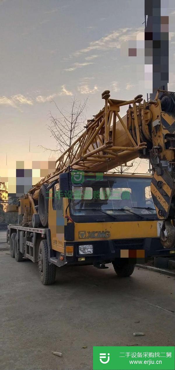山東出售二手徐工吊車五節(jié)臂，手續(xù)齊全，原車原版