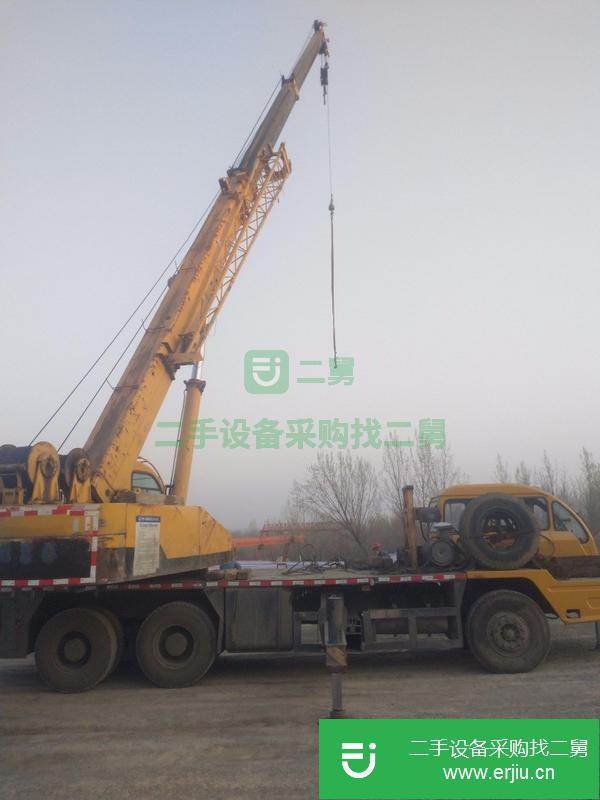 山東出售二手徐工吊車，手續齊全,審車到明年