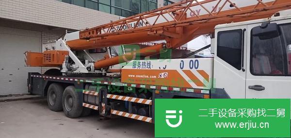 河南出售二手中聯(lián)國四V5汽車吊