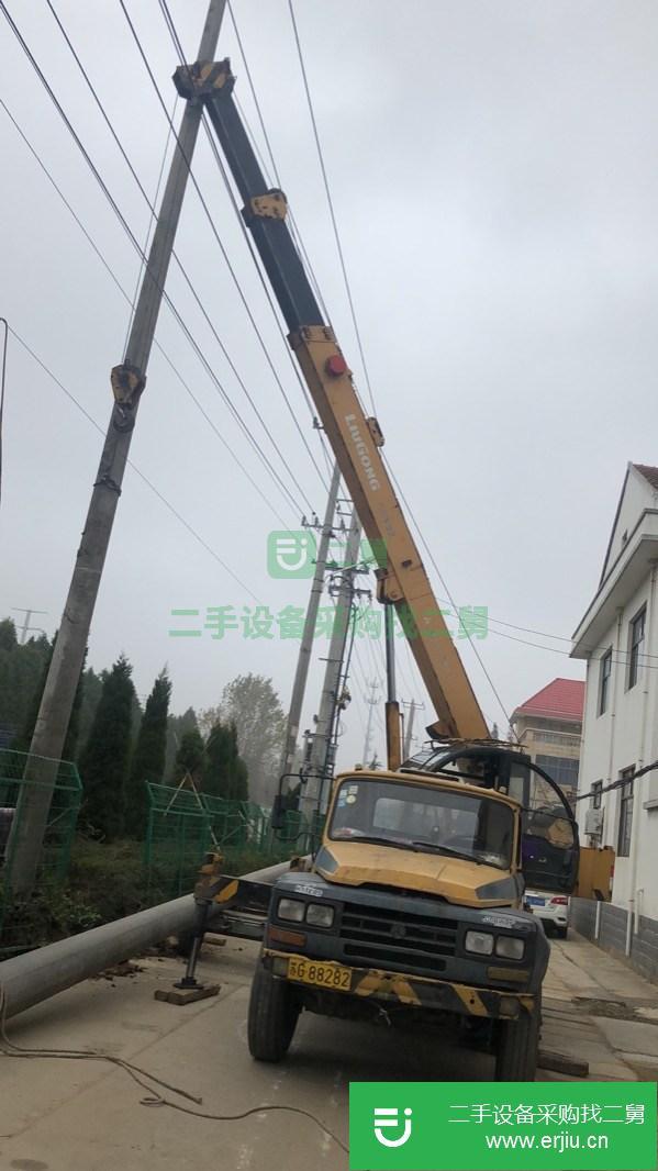江蘇出售二手柳工8噸吊車
