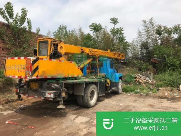 山東出售二手八噸徐工吊車