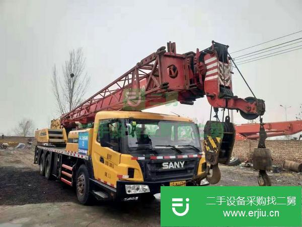 河南出售五節臂25噸三一吊車，五節臂
