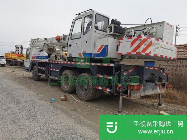 江蘇出售二手中聯吊車，車況精品電腦好使