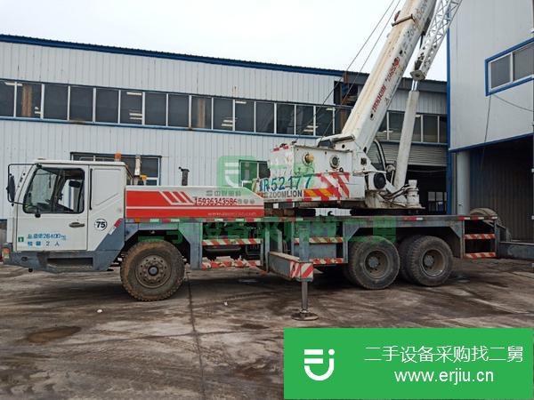 河南出售二手中聯(lián)吊車20噸電腦正常!有商業(yè)險(xiǎn)!