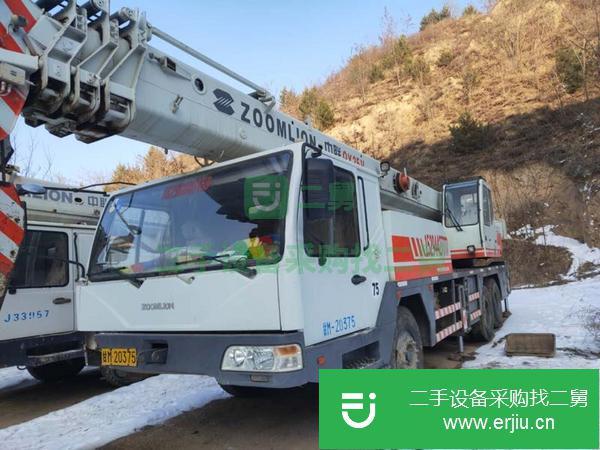 河南出售轉(zhuǎn)讓中聯(lián)吊車，手續(xù)齊全協(xié)議過戶