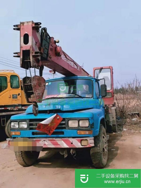 山東出售八噸吊車