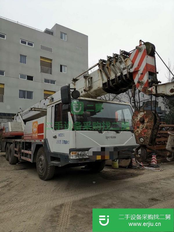 四川出售二手中聯25噸吊車