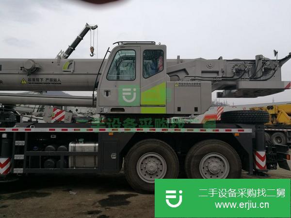 遼寧出售轉讓70噸中聯(lián)吊車，8X4X8底盤，橡膠后懸十V型推力桿，U型臂，6噸活動配重，無事故，嘎嘎新，手續(xù)全包過戶