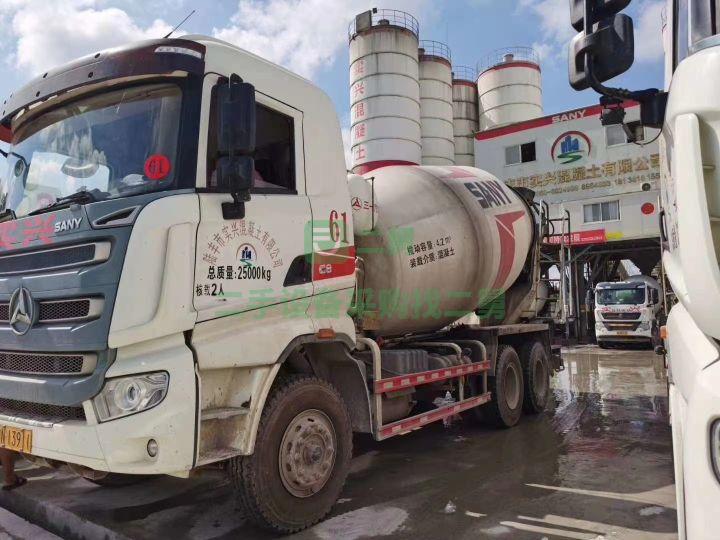 出售20臺19年三一大十二方混凝土攪拌車