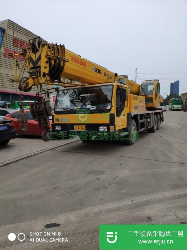 山東出售二手徐工吊車，無事故,原車漆, 車況精品
