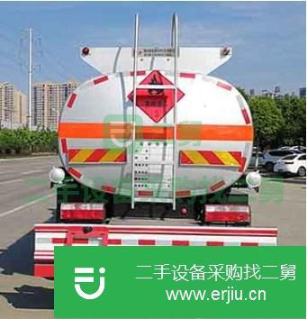 新疆出售5噸東風多利卡油罐車  包上戶可分期