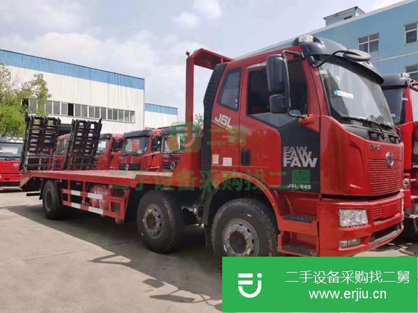 湖北出售二手解放小三軸平板運輸車