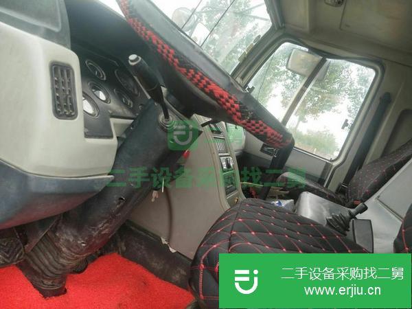 江西出售二手中聯(lián)25噸五節(jié)臂汽車吊