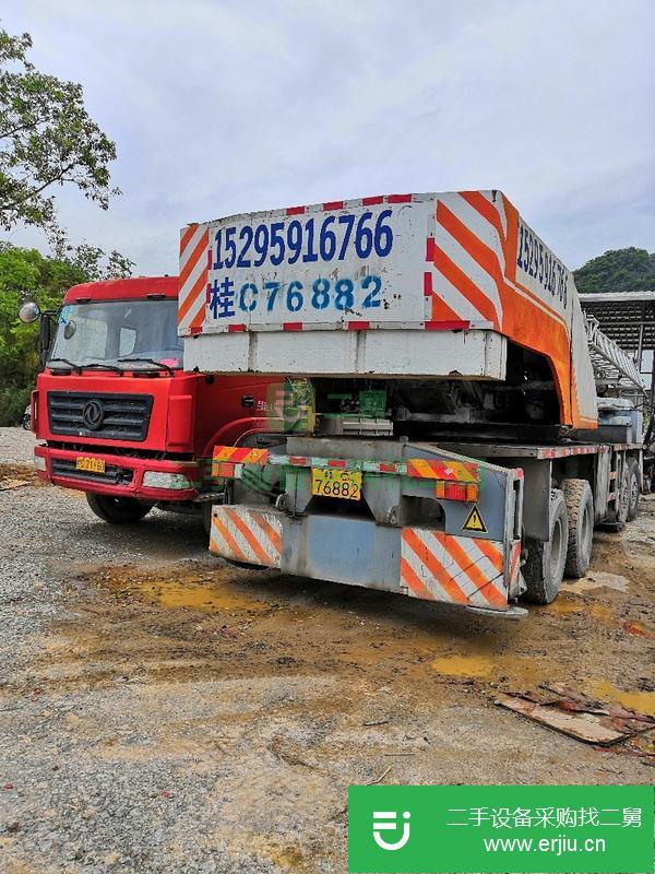 廣西出售轉讓65噸中聯吊車，年審保險剛買