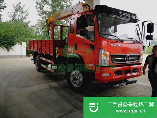 內蒙古出售東風吊車8噸