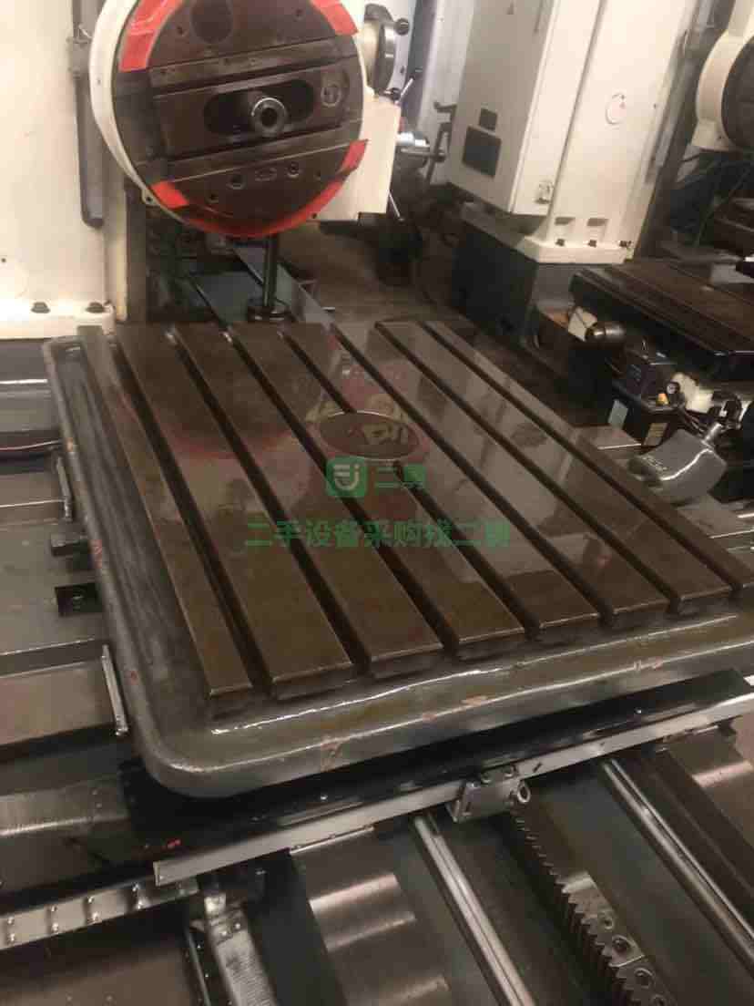江蘇急售九成新的昆機tx68鏜床一臺