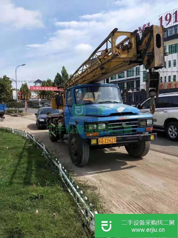 江蘇出售二手8噸吊車,手續齊全,正常提檔過戶