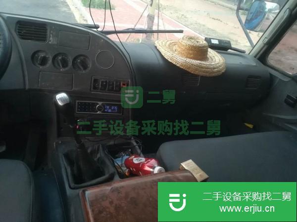 江蘇出售二手徐工12噸吊車