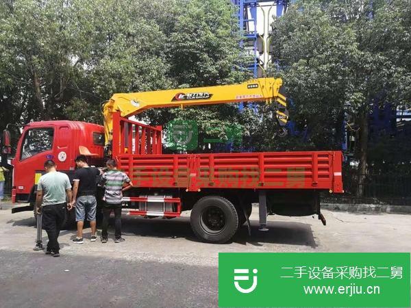 江蘇出售二手東風(fēng)國五發(fā)動(dòng)機(jī)4節(jié)臂隨車吊