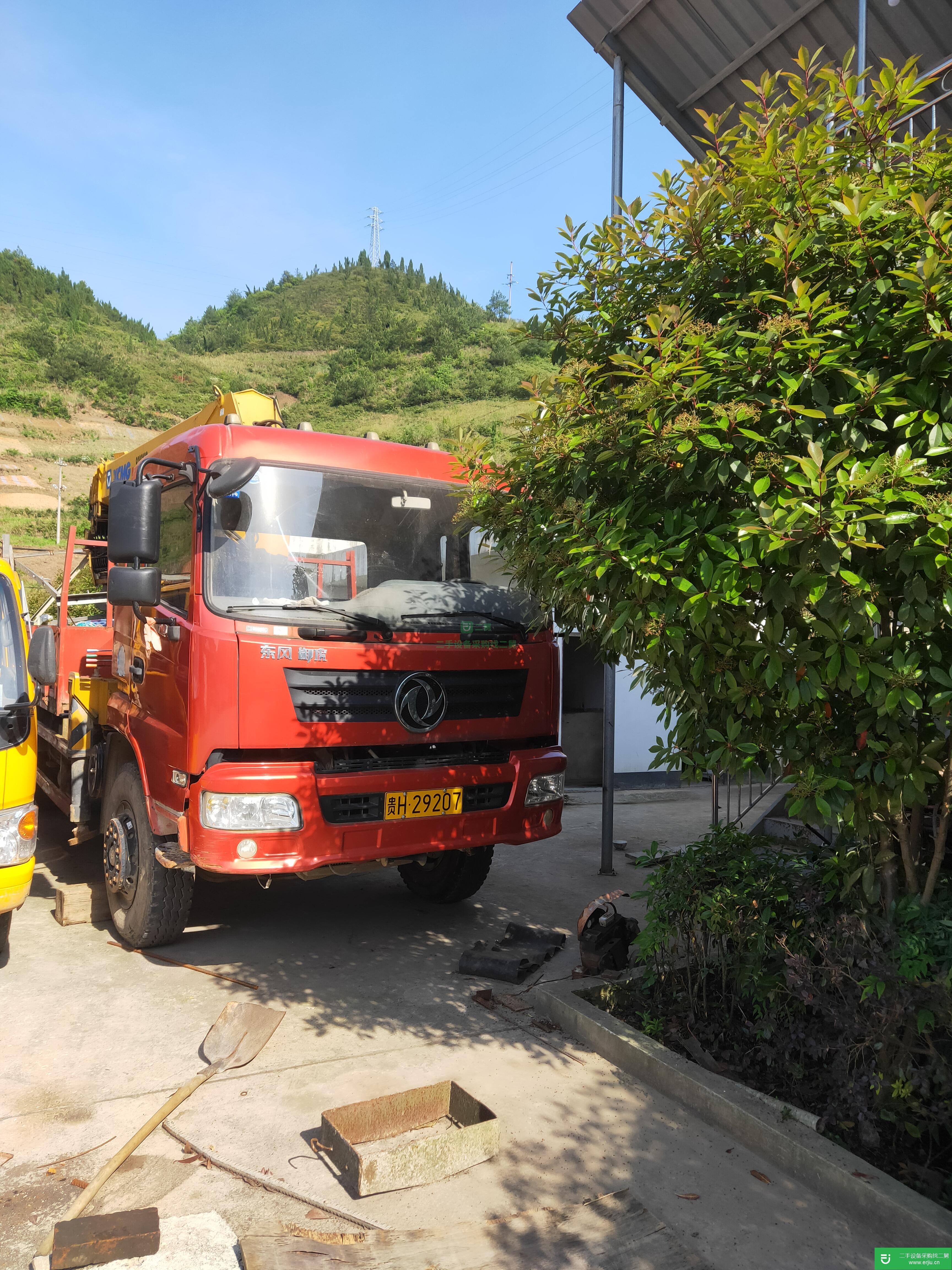 貴州出售二手東風(fēng)華神隨車吊