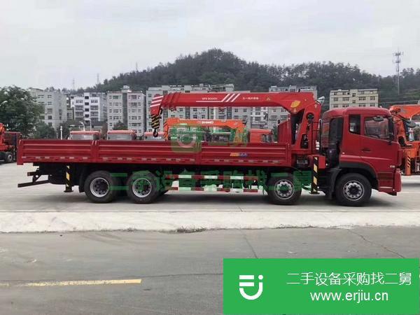 湖北出售后雙橋吊車，軒德后雙橋，玉柴240,法士特9檔變速箱，300三層通體大粱，11.00鋼絲胎