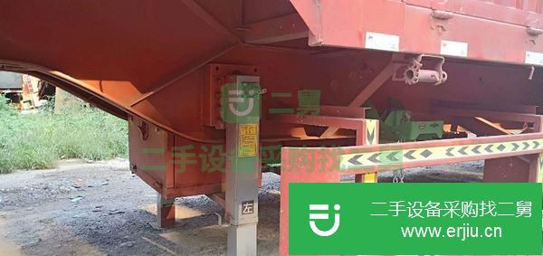 山東出售13米側翻半掛車