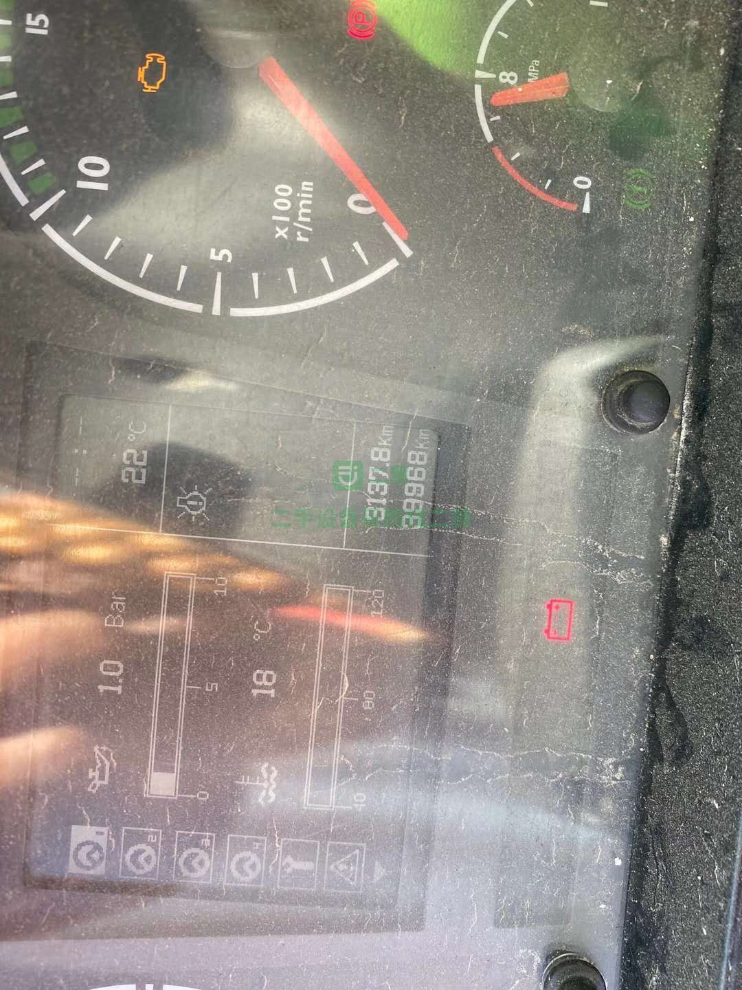 出售一臺歐曼18年11月350翻斗自卸車，5.6米1.5高