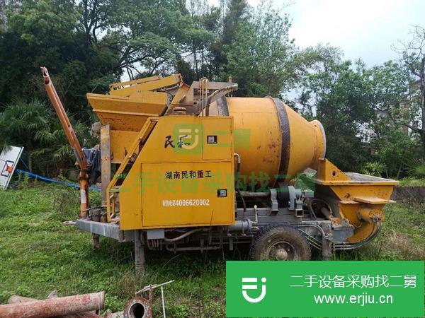 湖南出售二手柴油滾筒攪拌拖泵