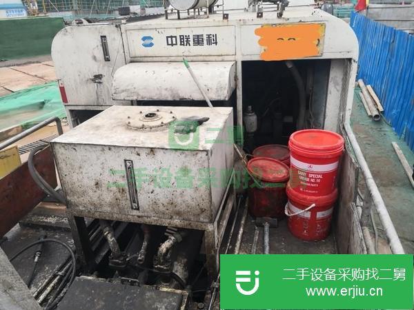 河南出售二手中聯車載泵，手續齊全可以過戶。