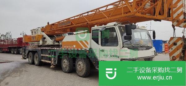 河南出售中聯(lián)吊車，手續(xù)齊全無事故