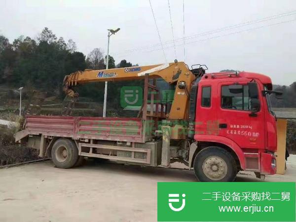 貴州出售單橋200馬力  徐工8噸吊車