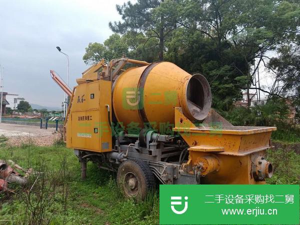湖南出售二手柴油滾筒攪拌拖泵
