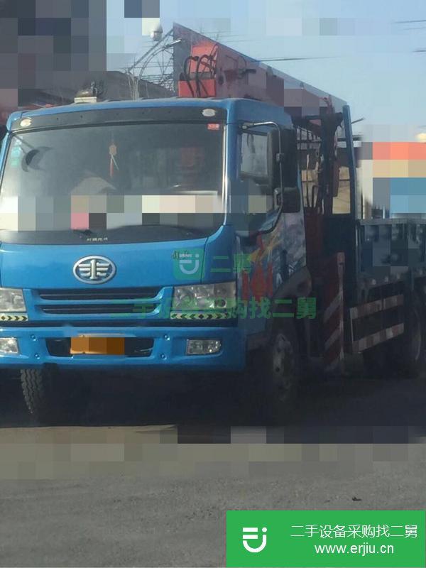 遼寧出售二手6.3噸吊車 140馬力超省油