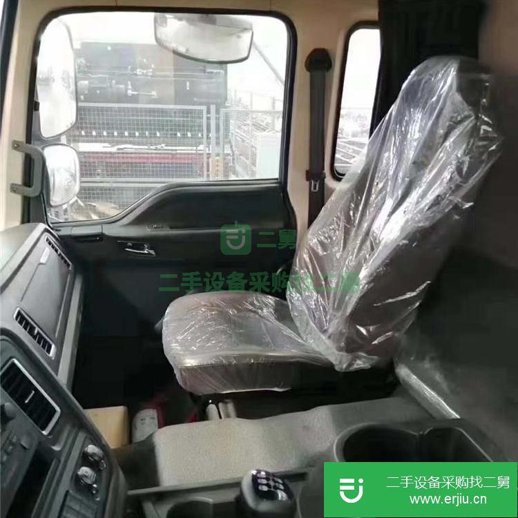 湖北出售二手拉65挖機運輸車