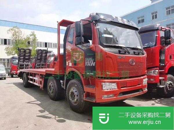 湖北出售二手解放小三軸平板運輸車