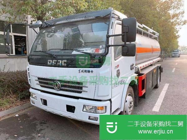 貴州出售二手東風(fēng)多利卡8噸加油車