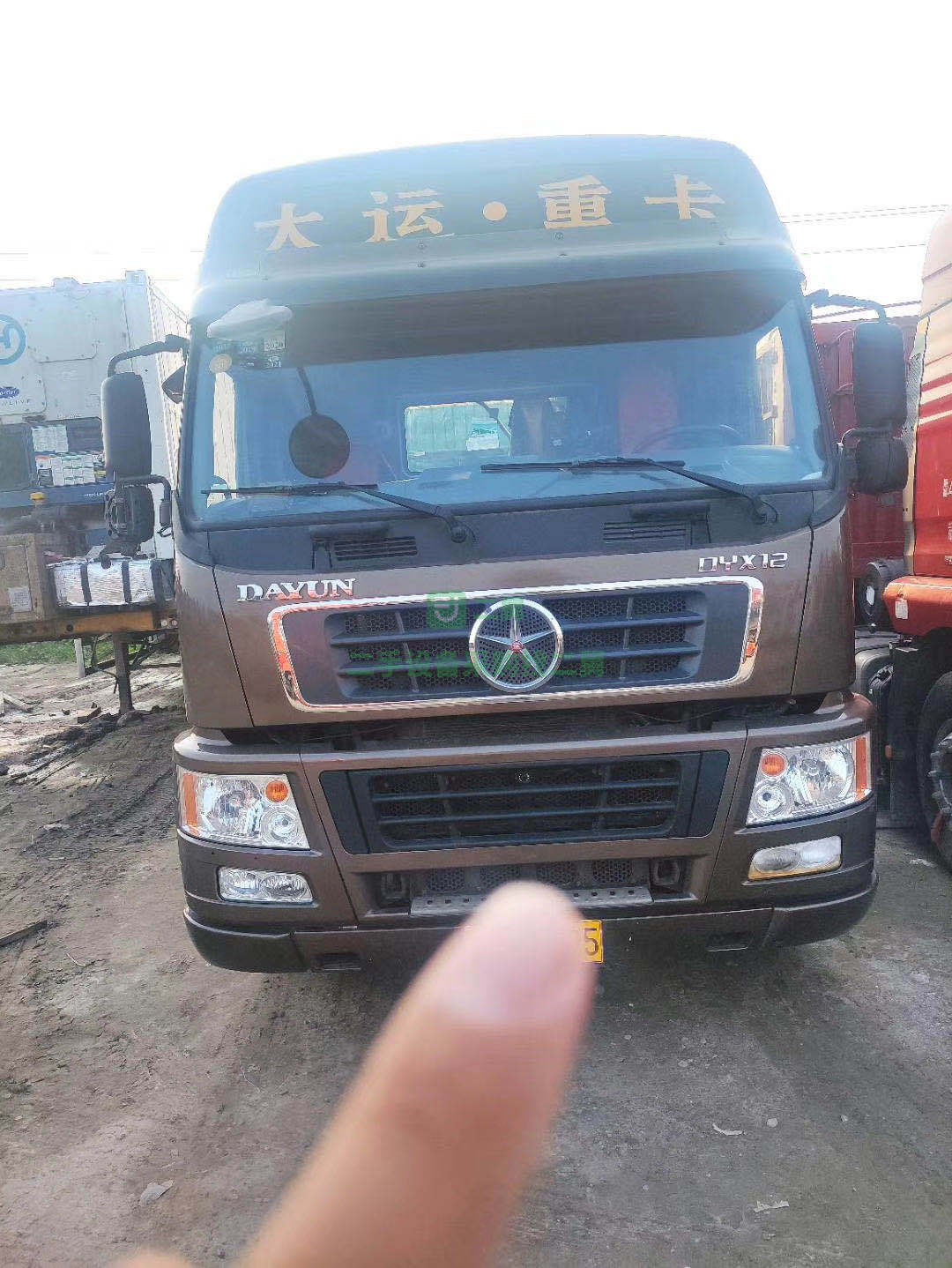 出售一臺極品濰柴大運兩年十個月大運牽引車，430馬力