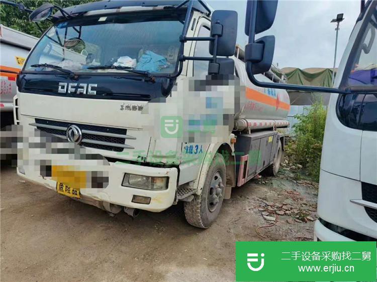 湖北出售二手楚勝8噸油罐車