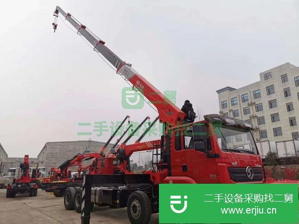 山東出售二手德龍前四后八隨車吊