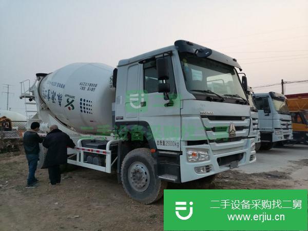 天津出售二手重汽豪沃大14方混凝土攪拌車