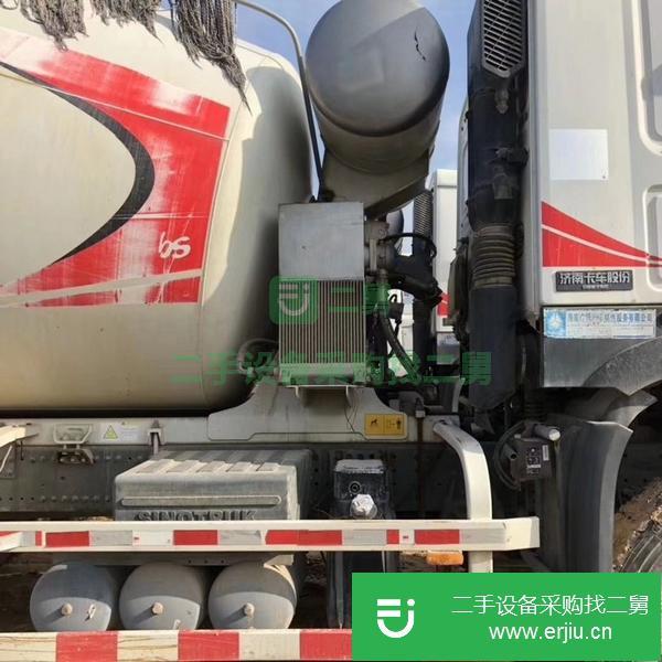 福建出售國五排放大十二方重汽豪沃攪拌車