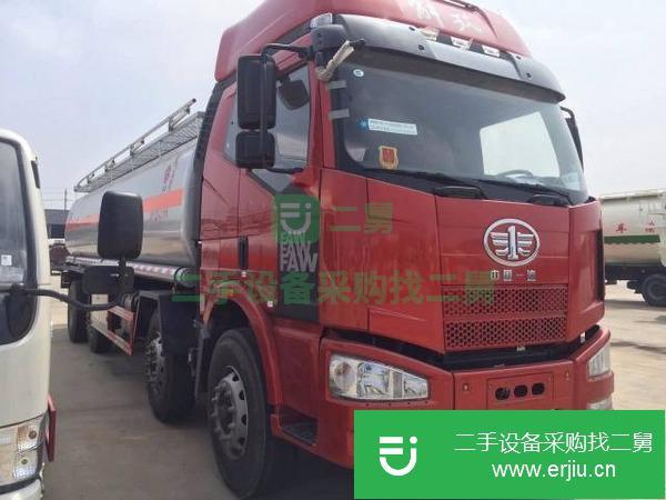 山東出售二手的解放前四后八油罐車滿載27噸柴油