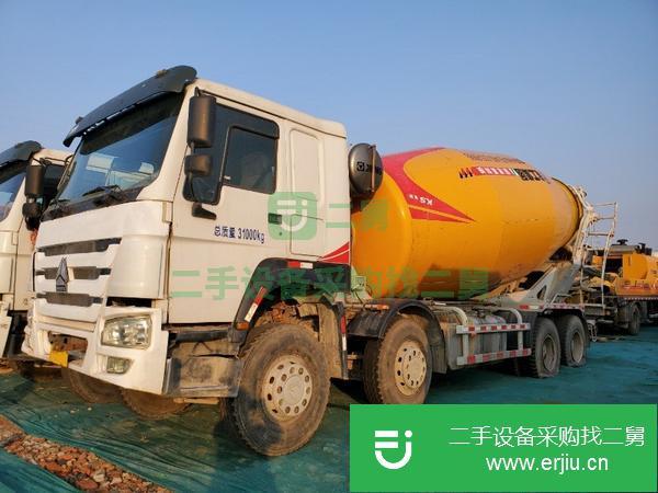 江蘇出售二手18方豪沃?jǐn)嚢柢?/>
                            </li>
                        </ul>
                    </div>
                    <div   id=
